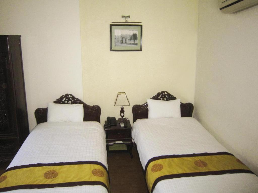 Kangaroo Hostel Hanoi Buitenkant foto