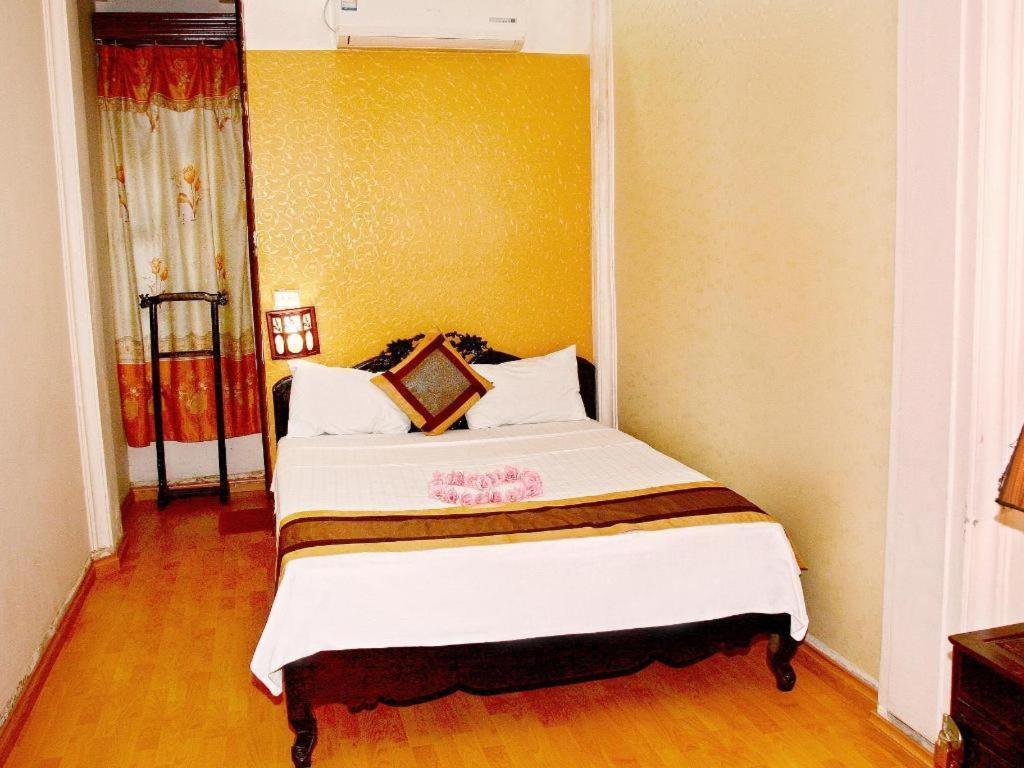 Kangaroo Hostel Hanoi Buitenkant foto